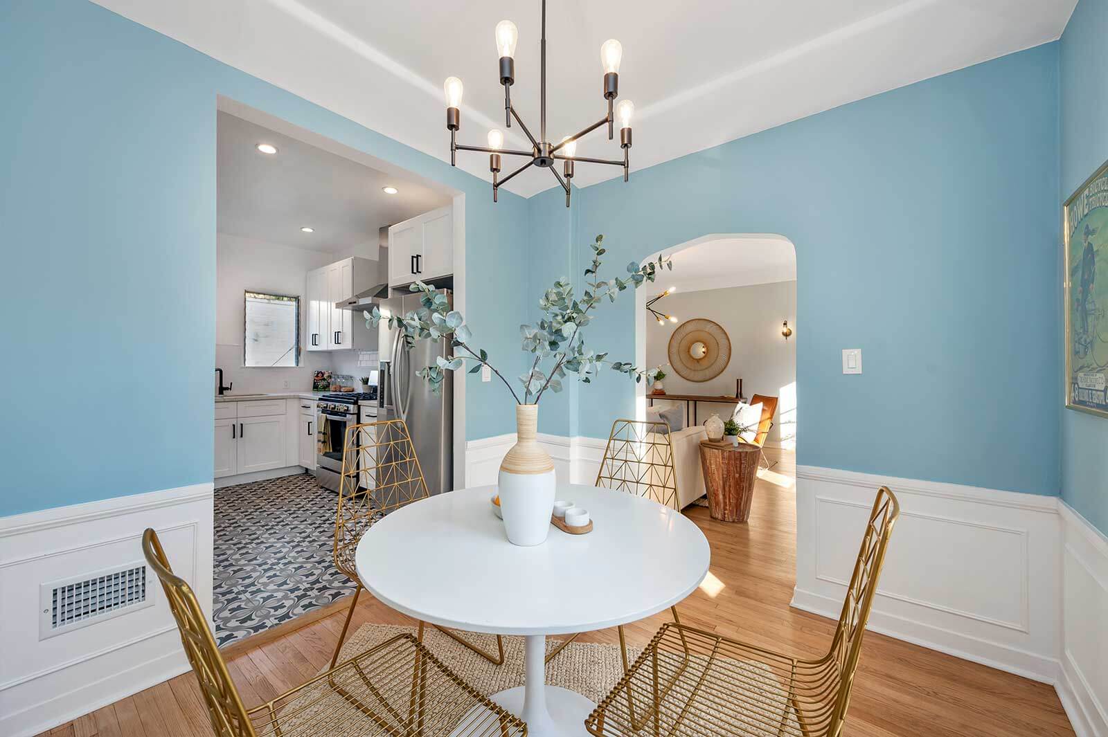The Hayworth: Carey Grant Suite-Dining Room