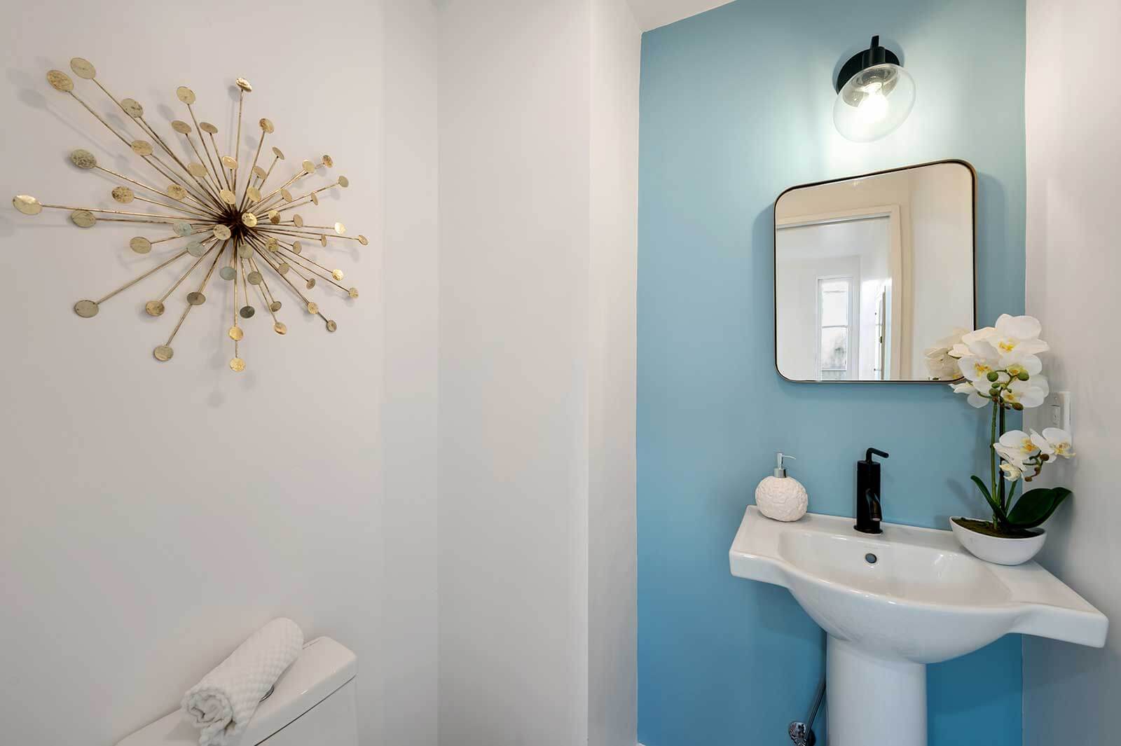 The Hayworth: Carey Grant Suite-Bathroom